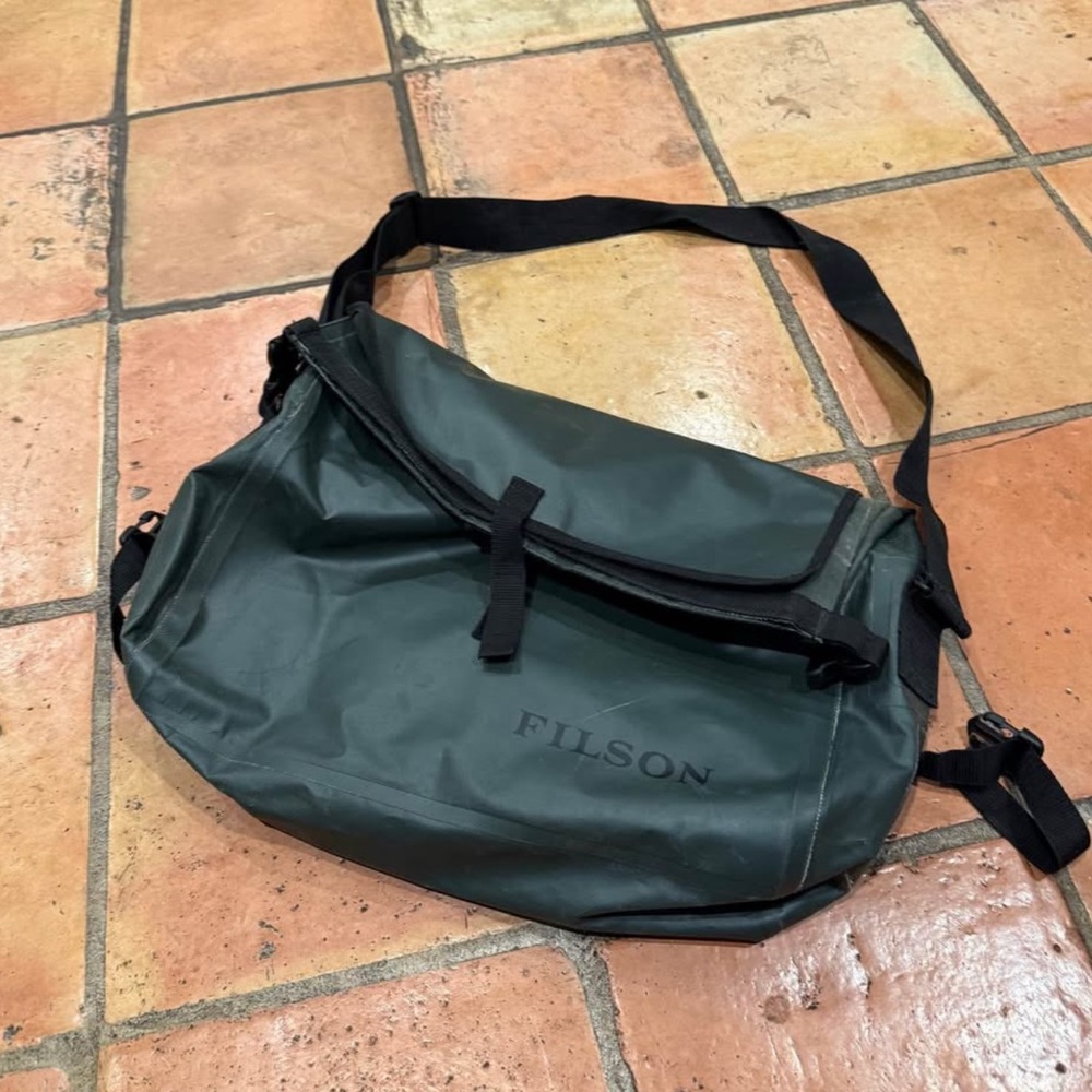 Filson Green Messenger Dry Bag
